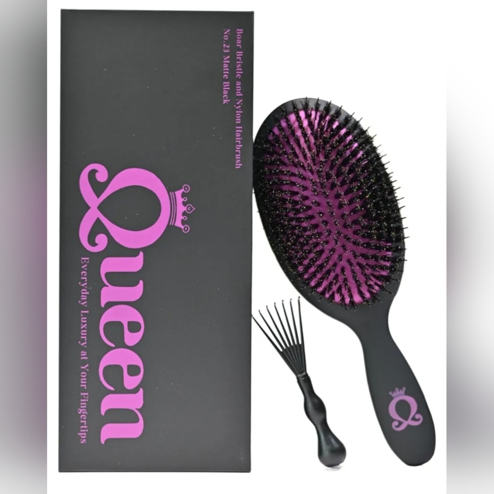 Queen Black and Pink Hair Brush Set NEW